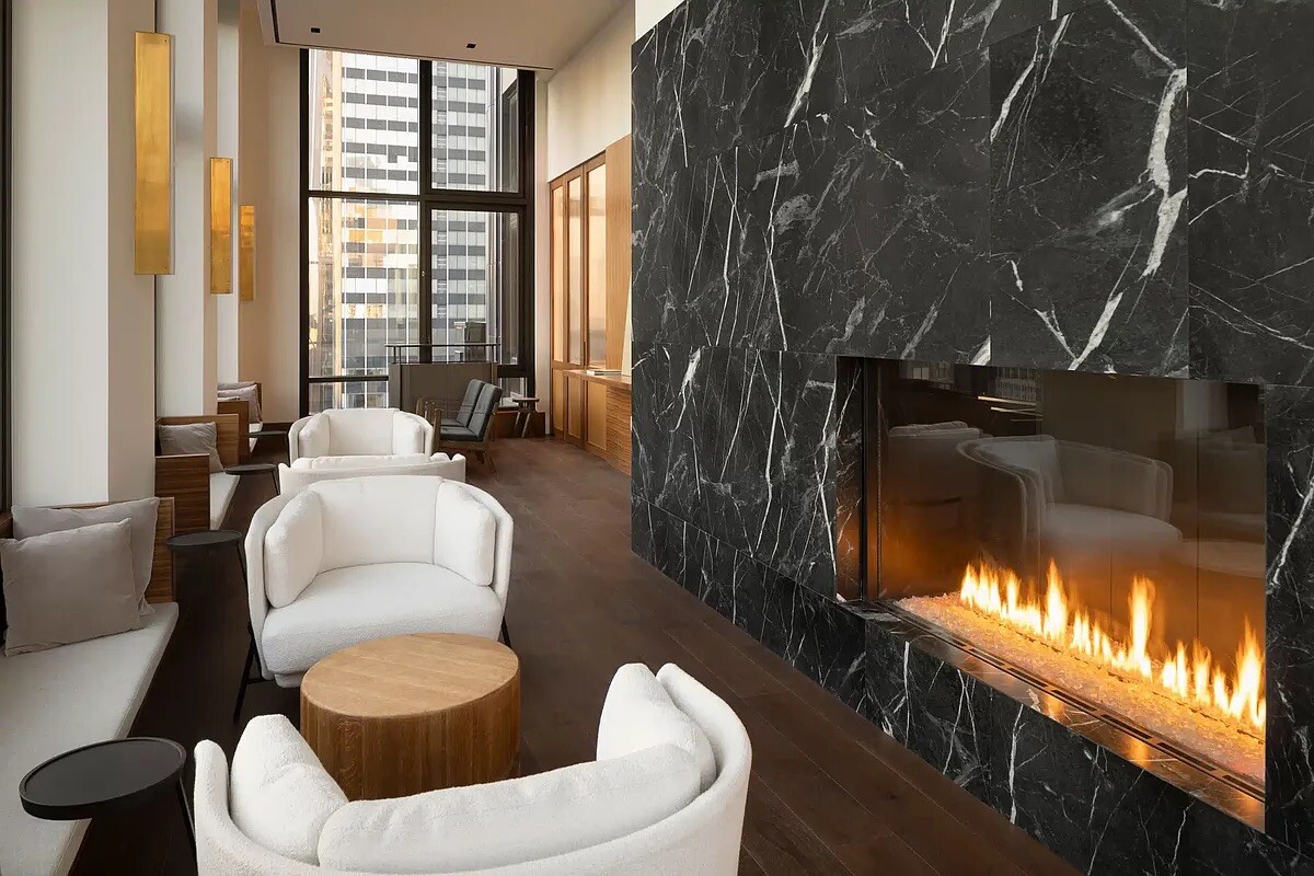 135 E 47TH Street 9G