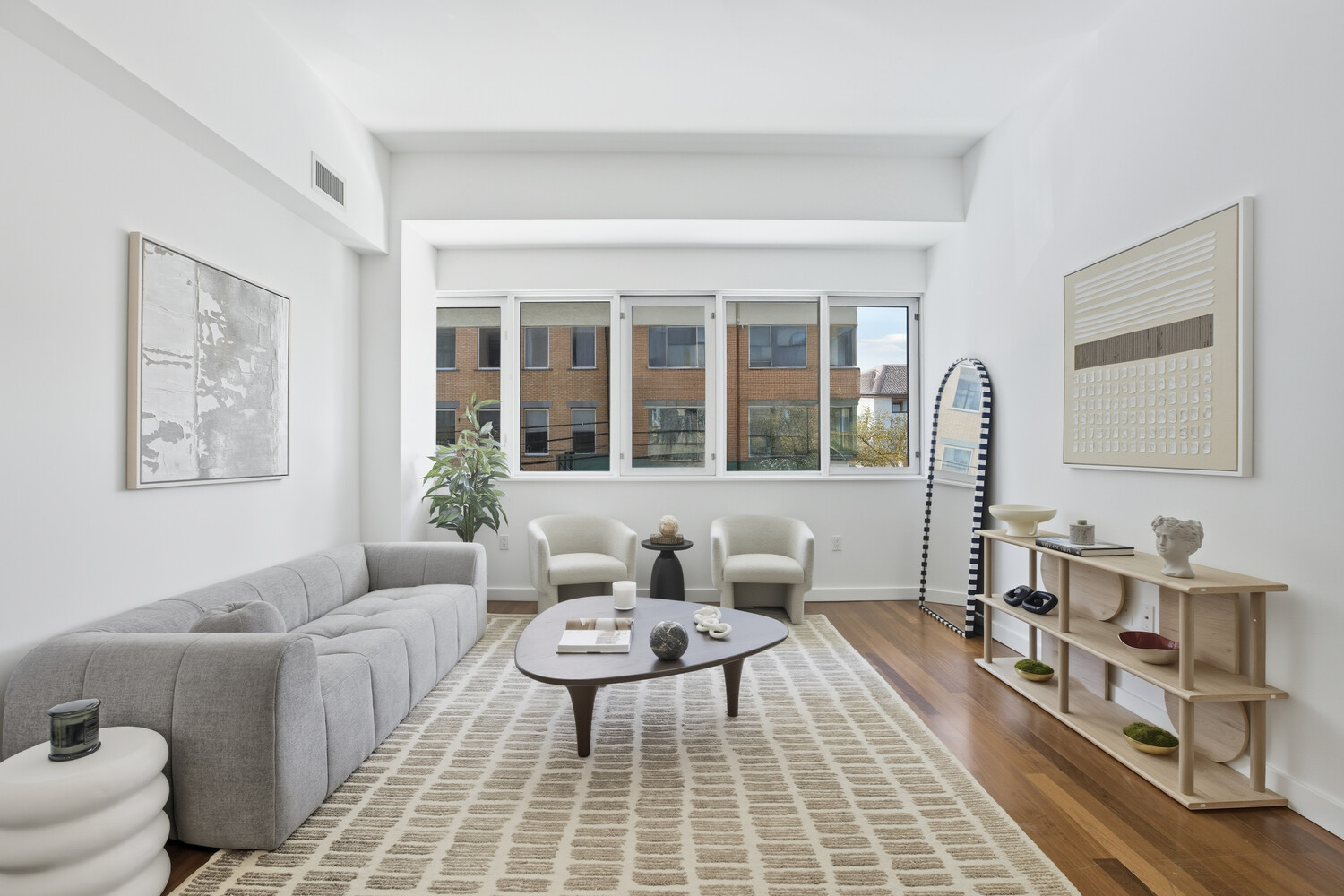 125 N 10TH Street S2D