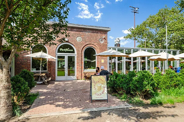 125 N 10TH Street S2D