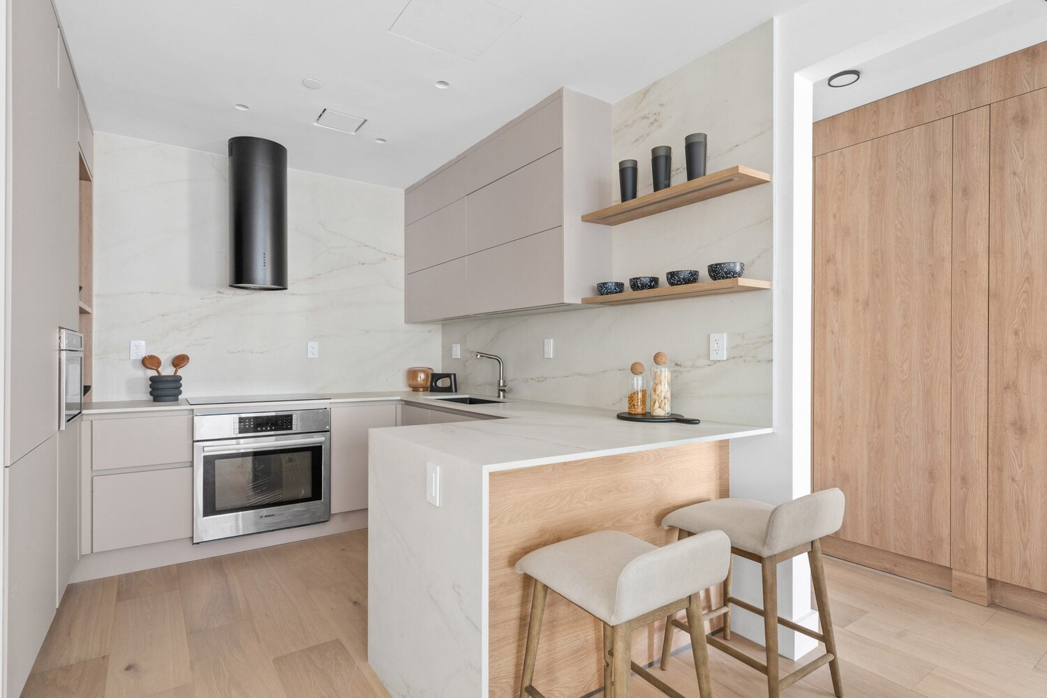 1025 PACIFIC Street 5B