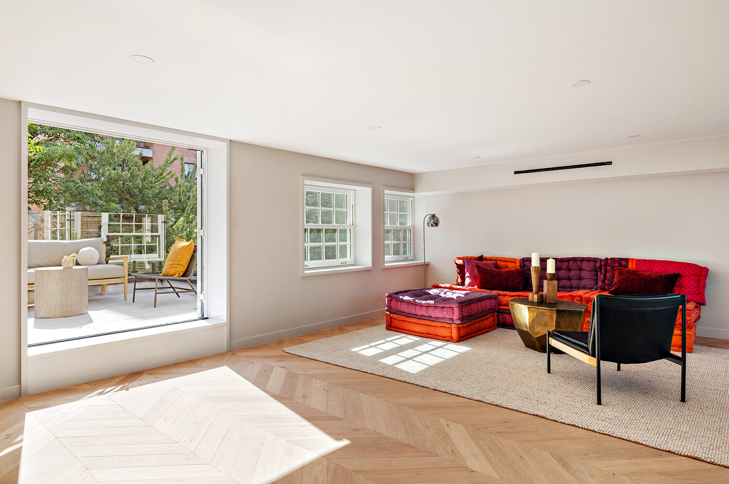 436 West 20th Street