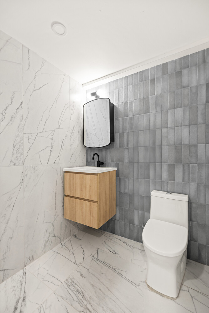 696 CHAUNCEY Street 1R