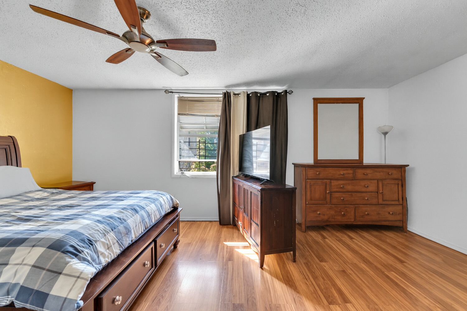 439 E 147TH Street