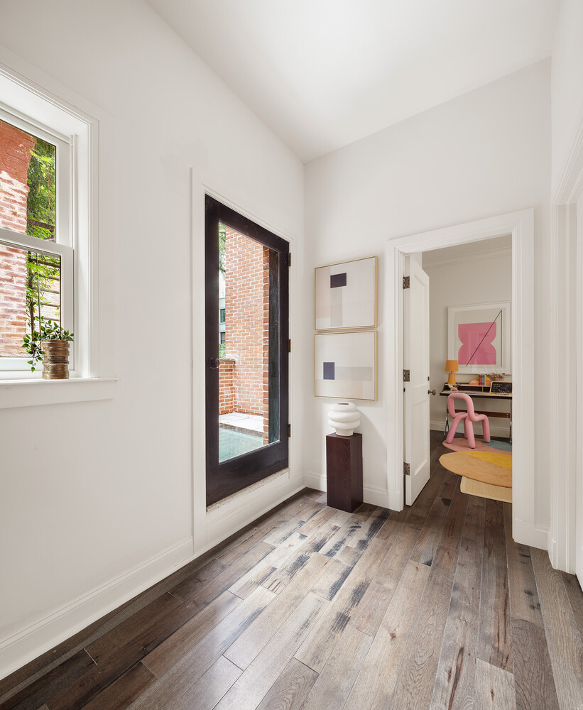 94 CLARK Street