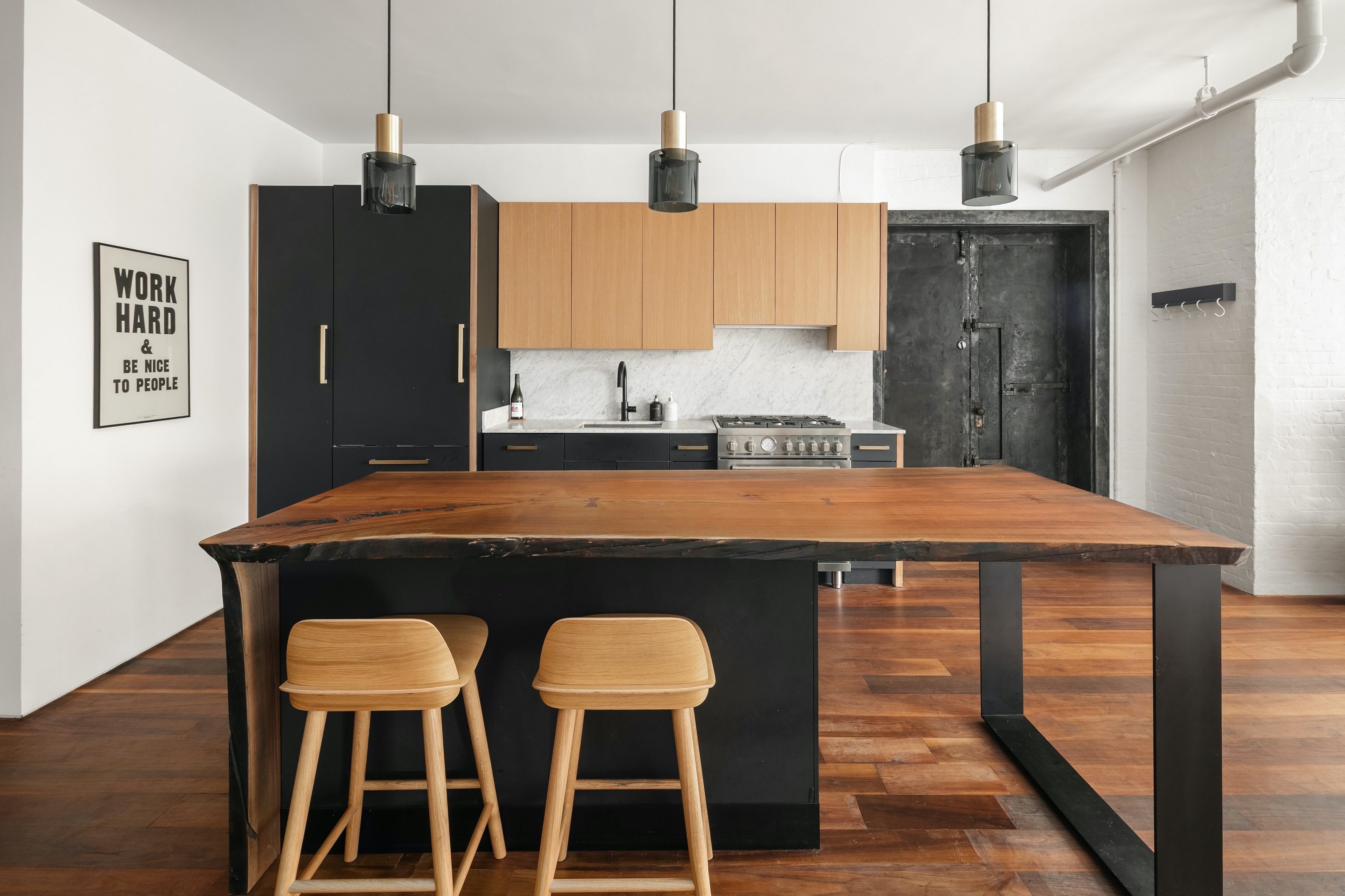 242 LAFAYETTE Street 4S