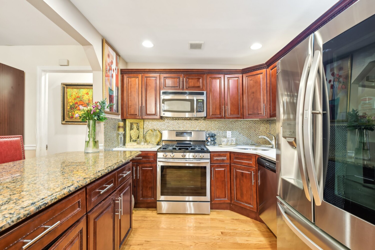 147 WEIRFIELD Street