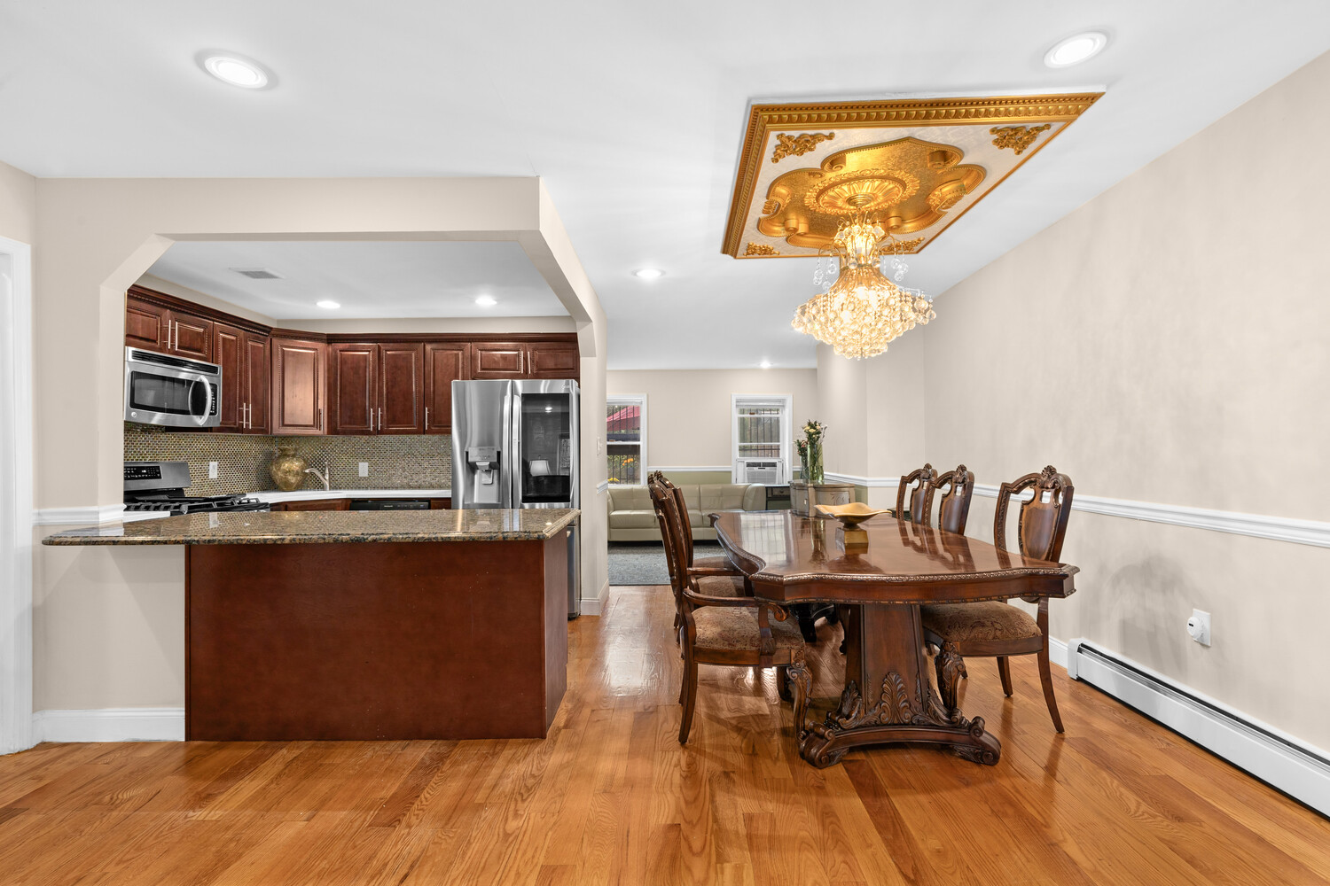 147 WEIRFIELD Street