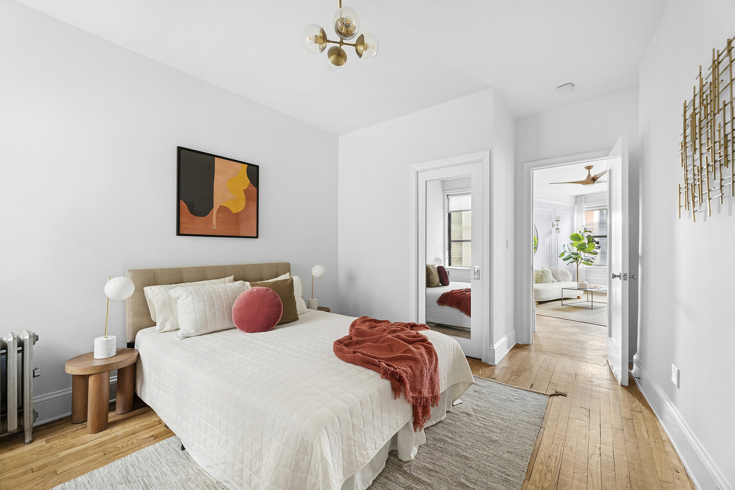 400 LINCOLN Place 3I
