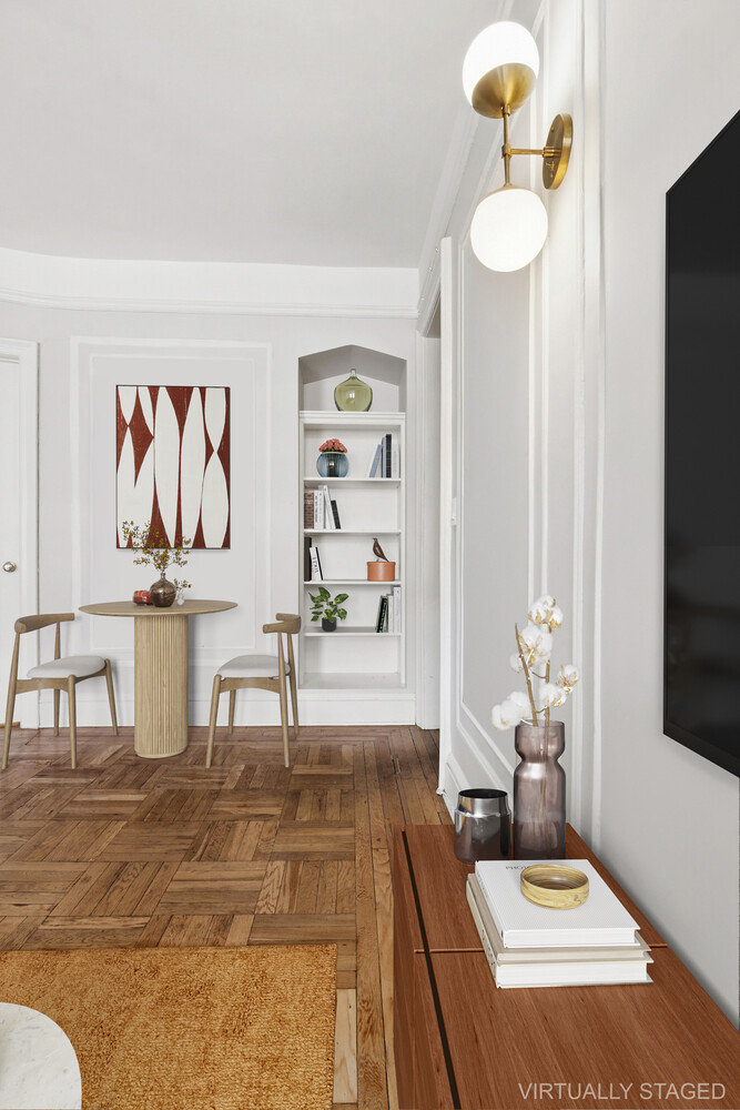 400 LINCOLN Place 3I