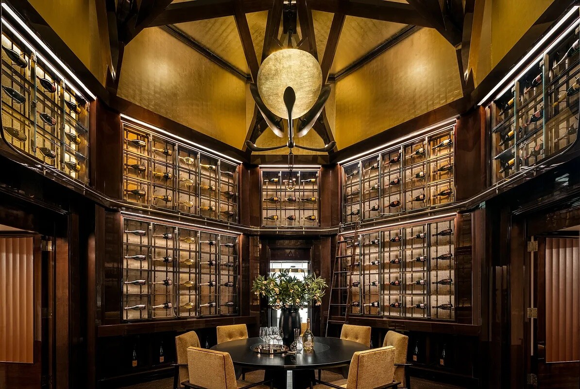 53 W 53RD Street 19E
