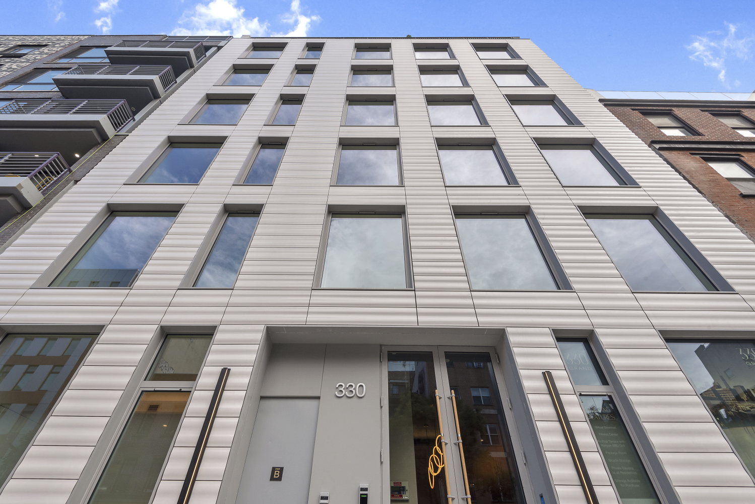 330 GRAND Street 1A