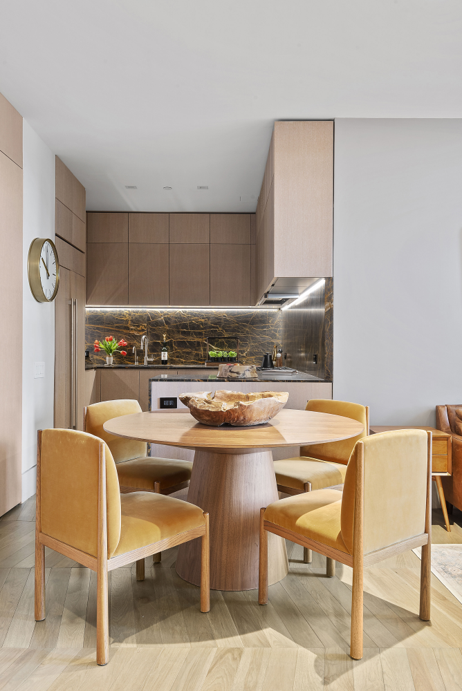 49 CHAMBERS Street 8F