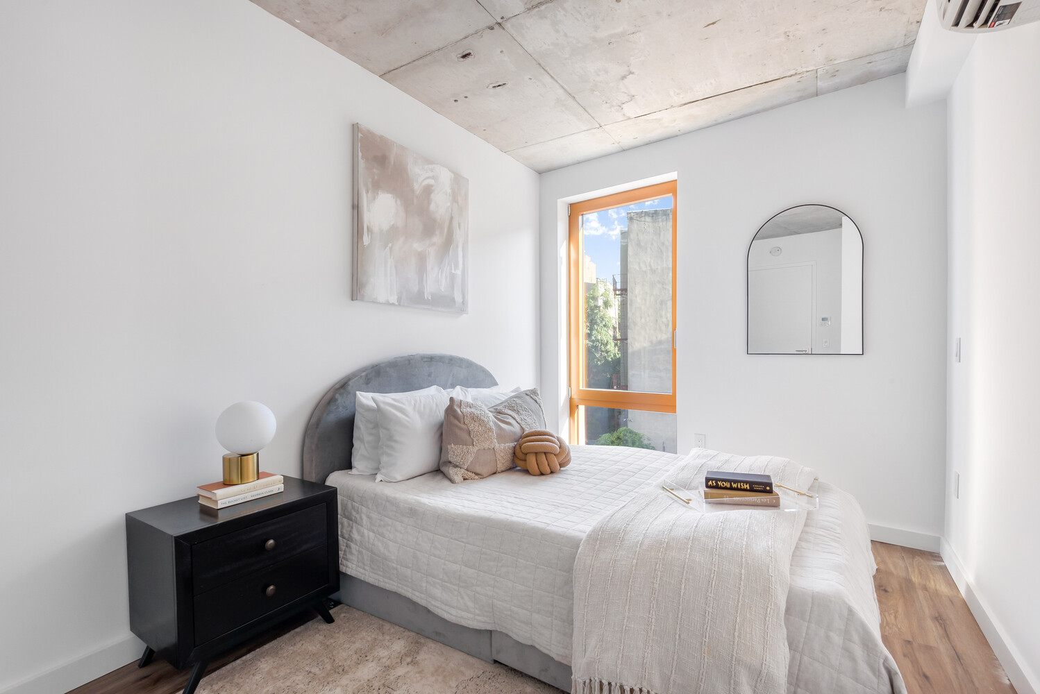 540 GRAHAM Avenue PH1