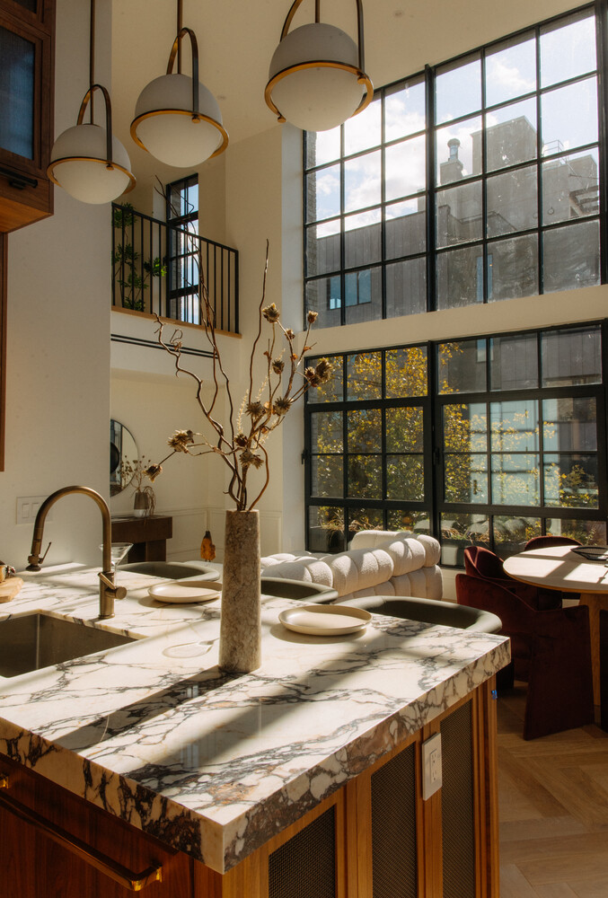 402 UNION Avenue PH1