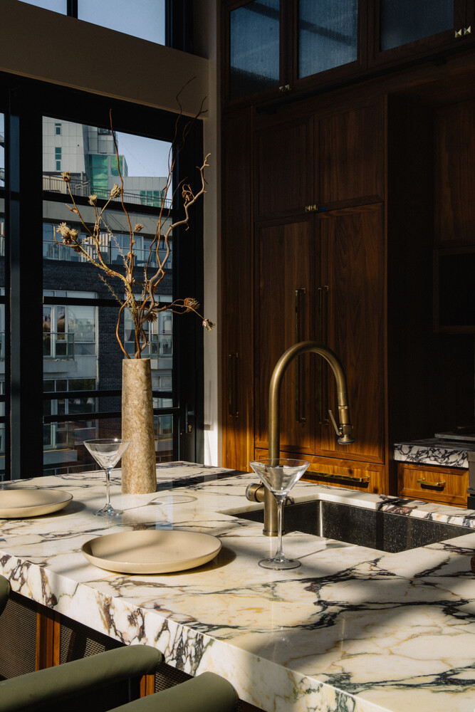 402 UNION Avenue PH1