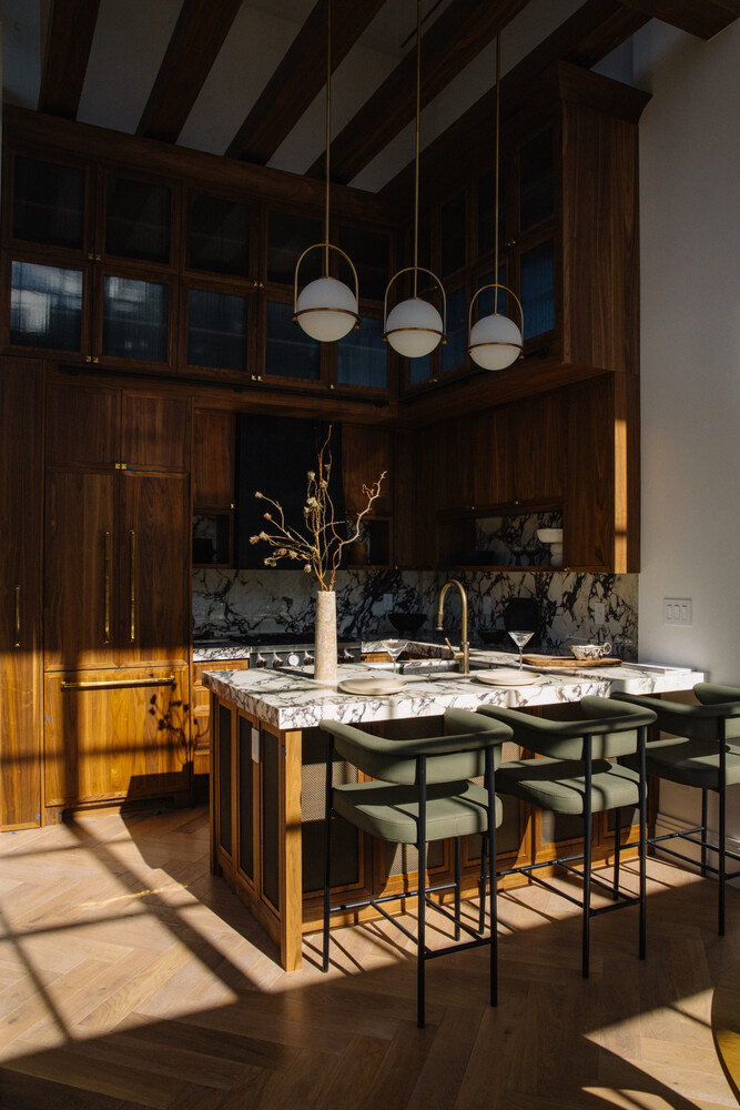 402 UNION Avenue PH1