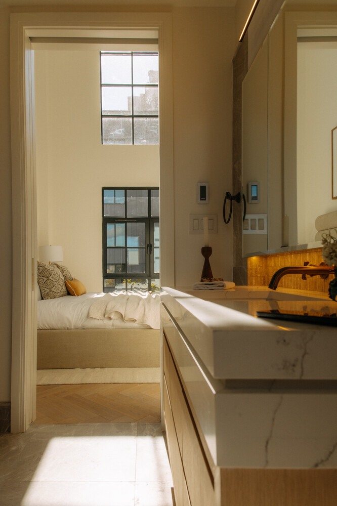 402 UNION Avenue PH1