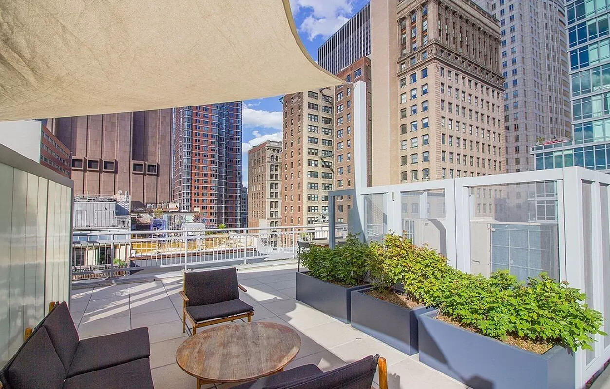71 READE Street 2B