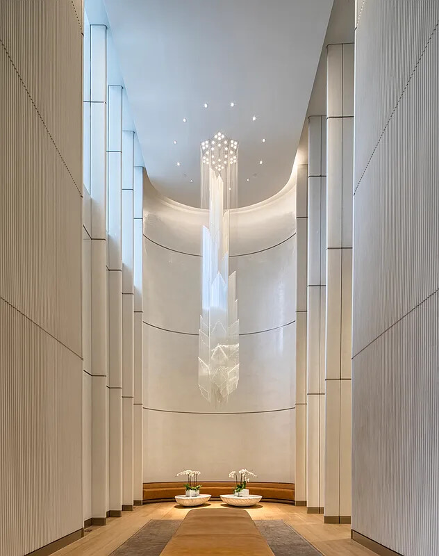 551 West 21st Street 4B