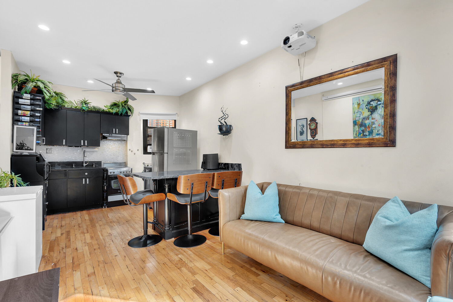 160 E 91ST Street 8A