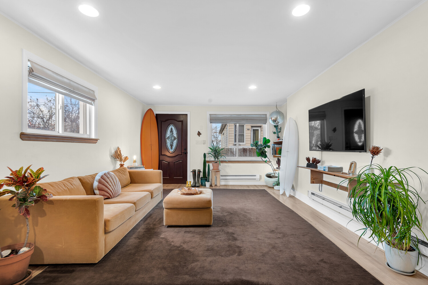 345 DORMANS Court