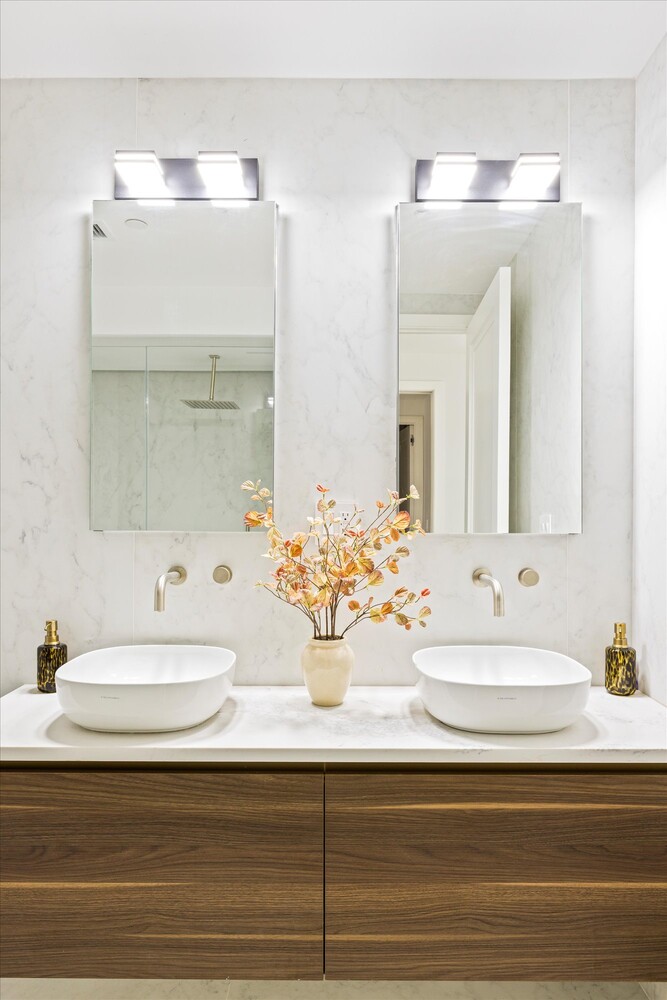 1025 PACIFIC Street PH6