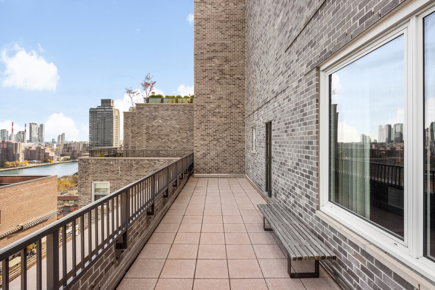 501 E 79TH Street PHB