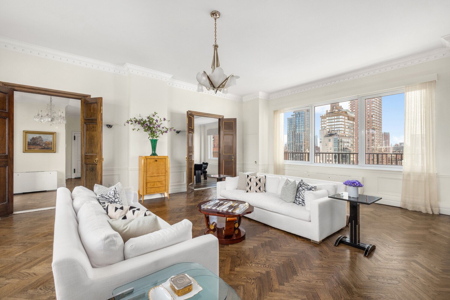 501 E 79TH Street PHB