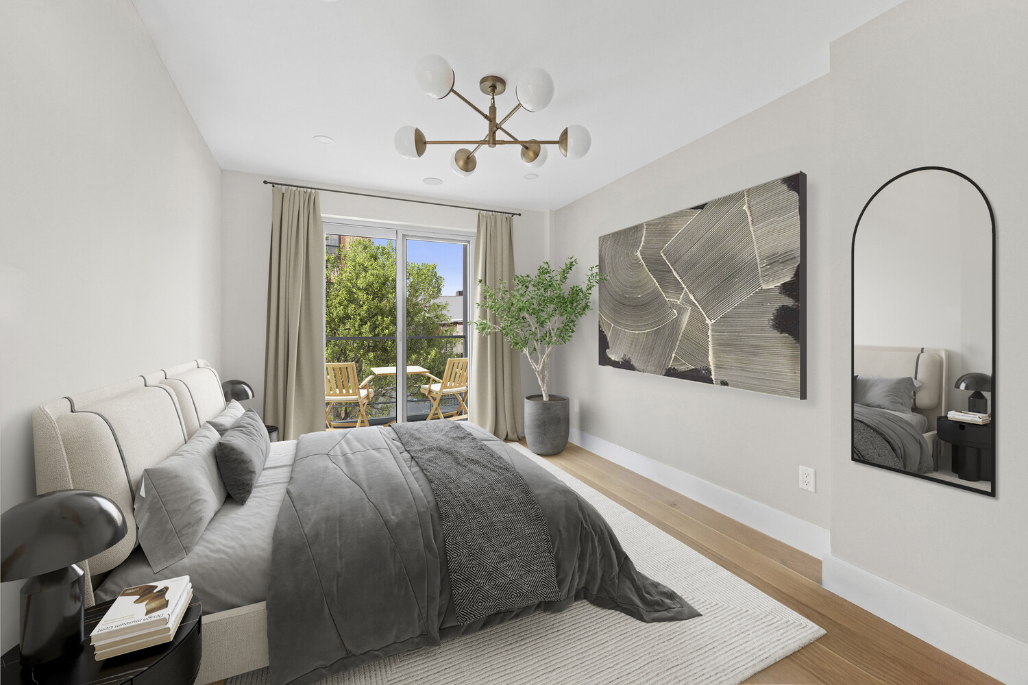 1811 MENAHAN Street 2F