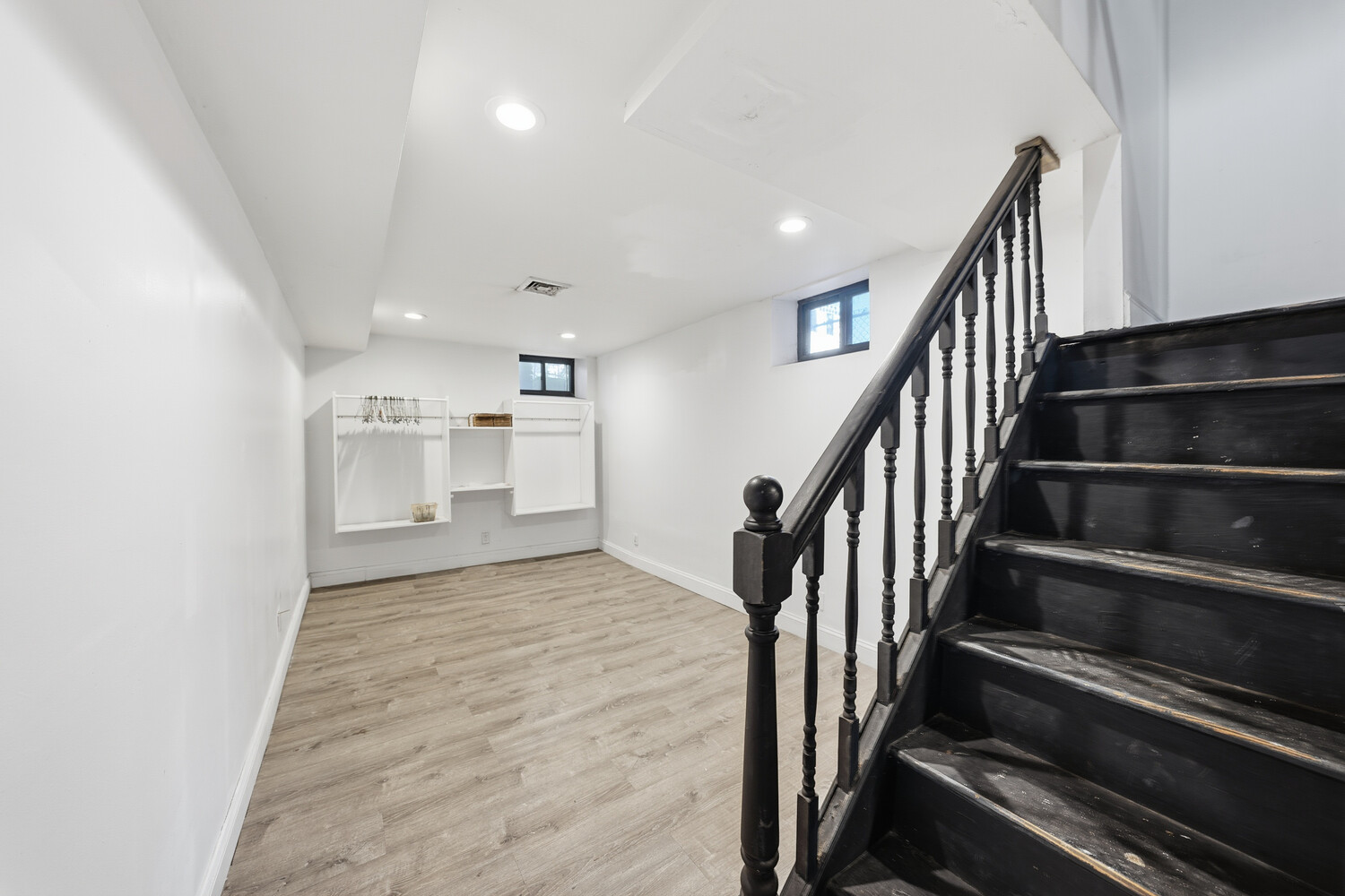 2271A PACIFIC Street