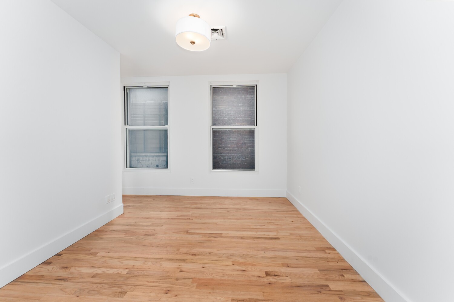 121 DIVISION Street 2A