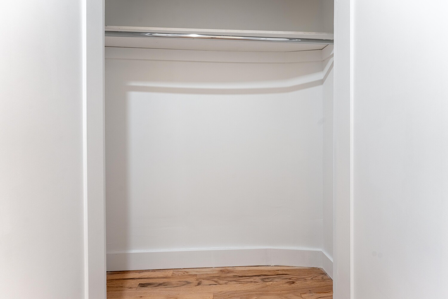 121 DIVISION Street 2A