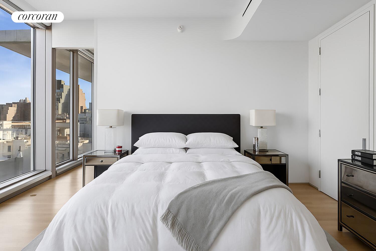 56 LEONARD Street 14AE