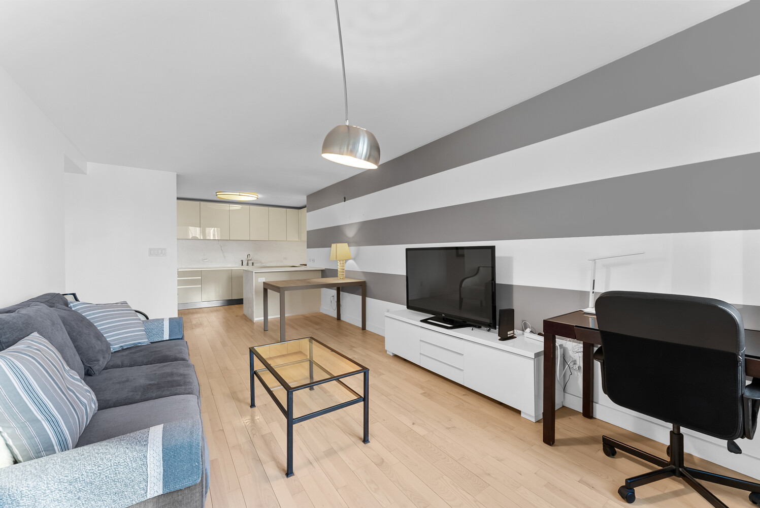 322 W 57TH Street 39K