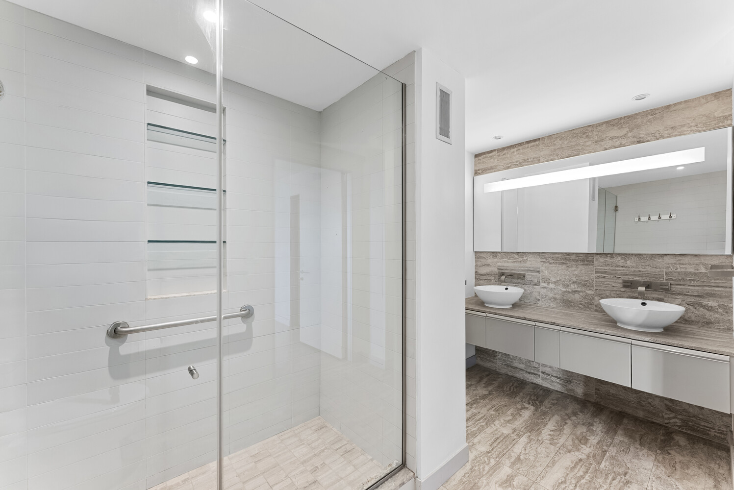 322 W 57TH Street 39K