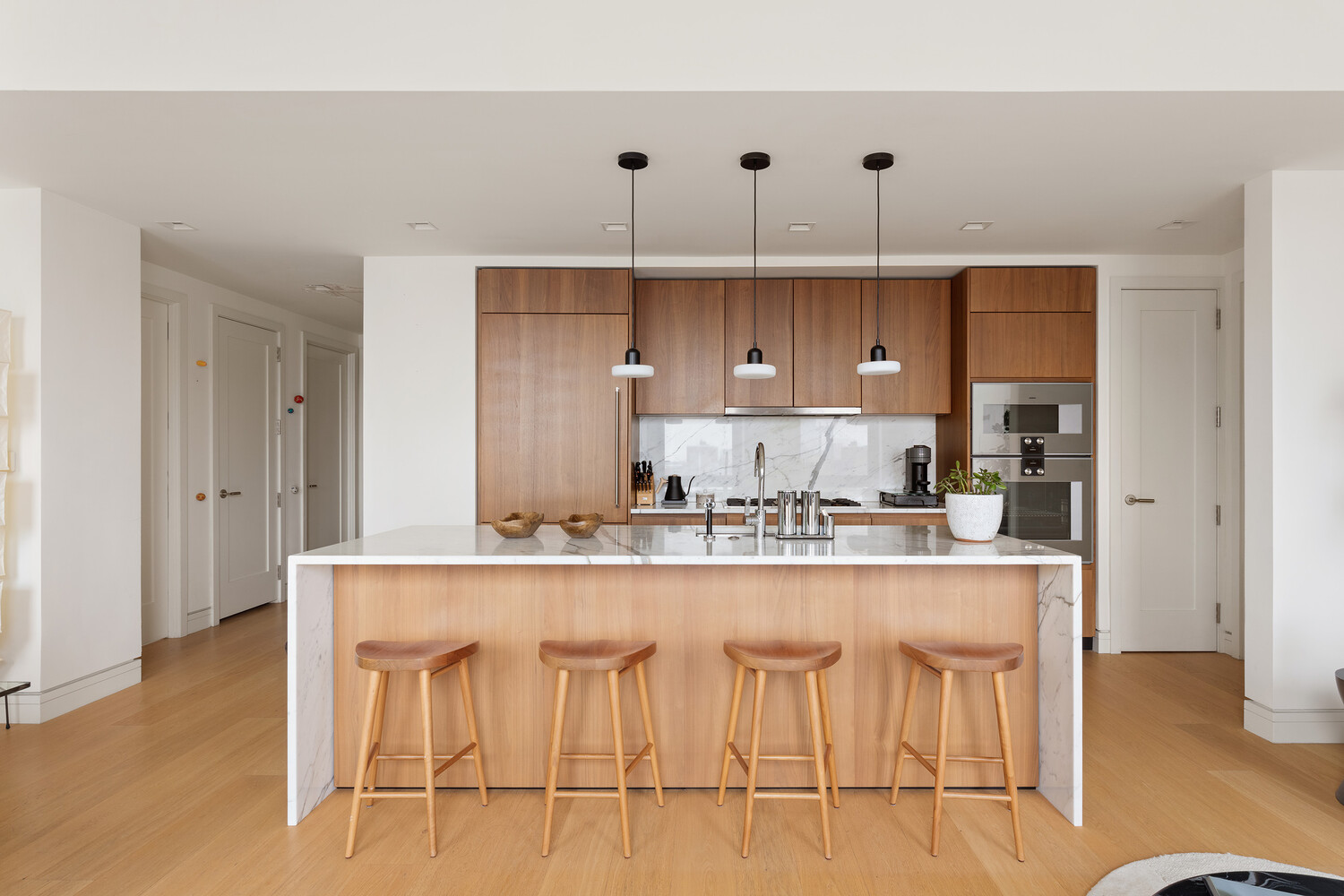 242 BROOME Street 11A