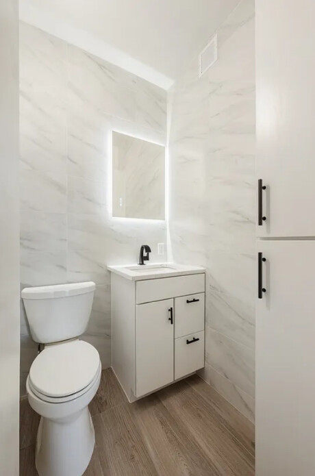 350 ALBANY Street 8A