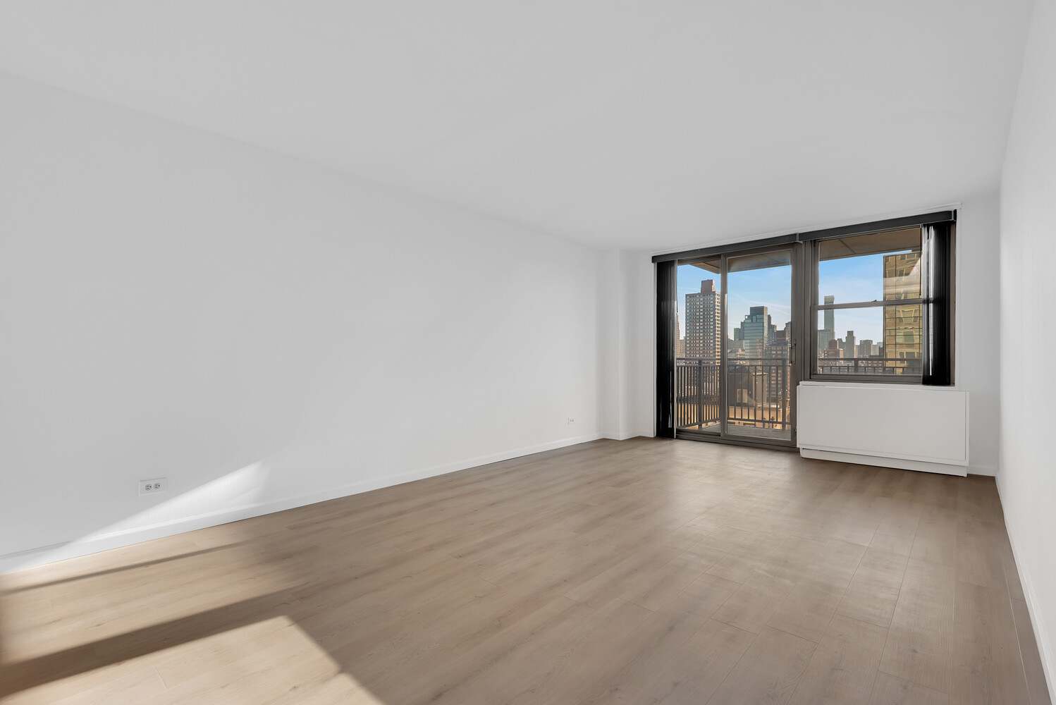 301 E 79TH Street 21S