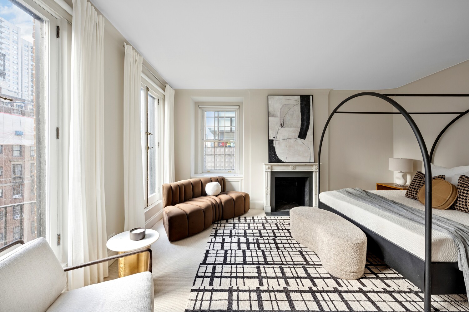 447 E 57TH Street 14