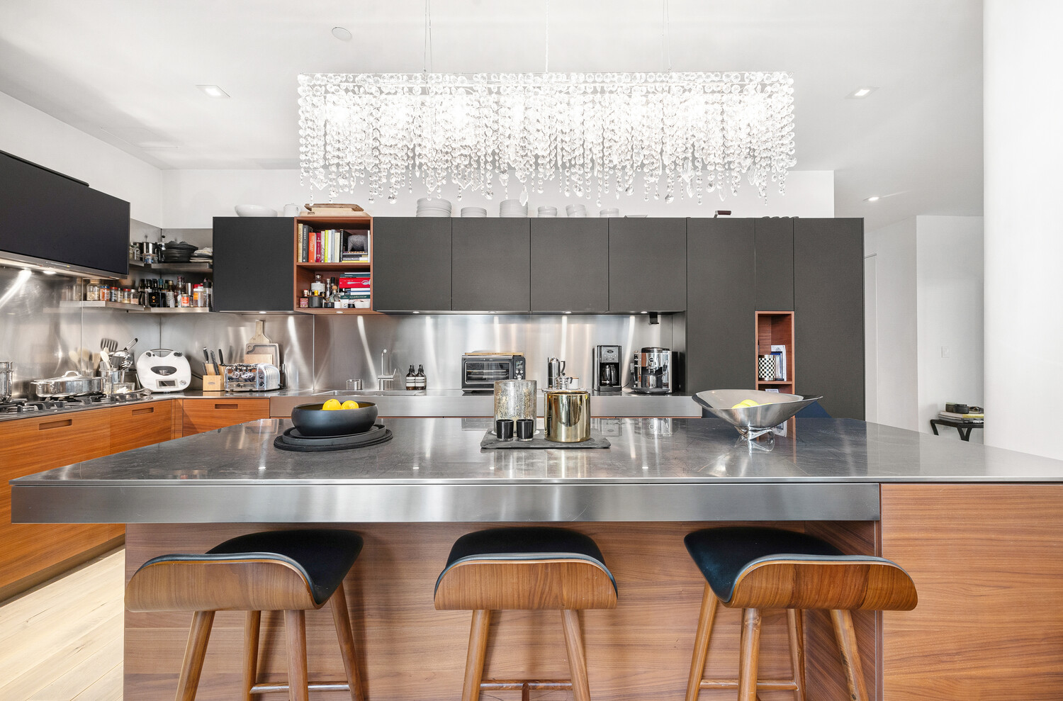 15 RENWICK Street TH3