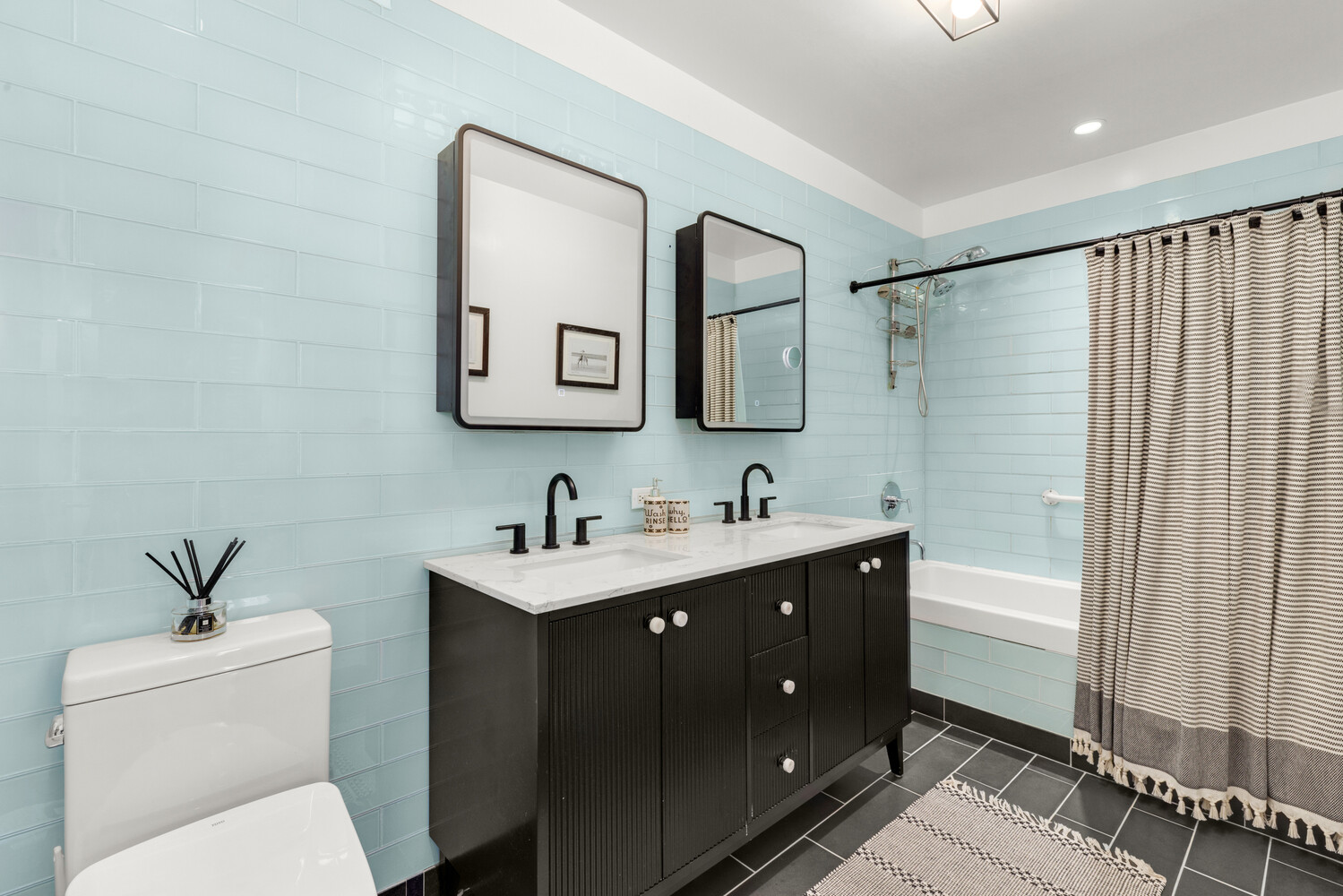 310 W 52ND Street 17J