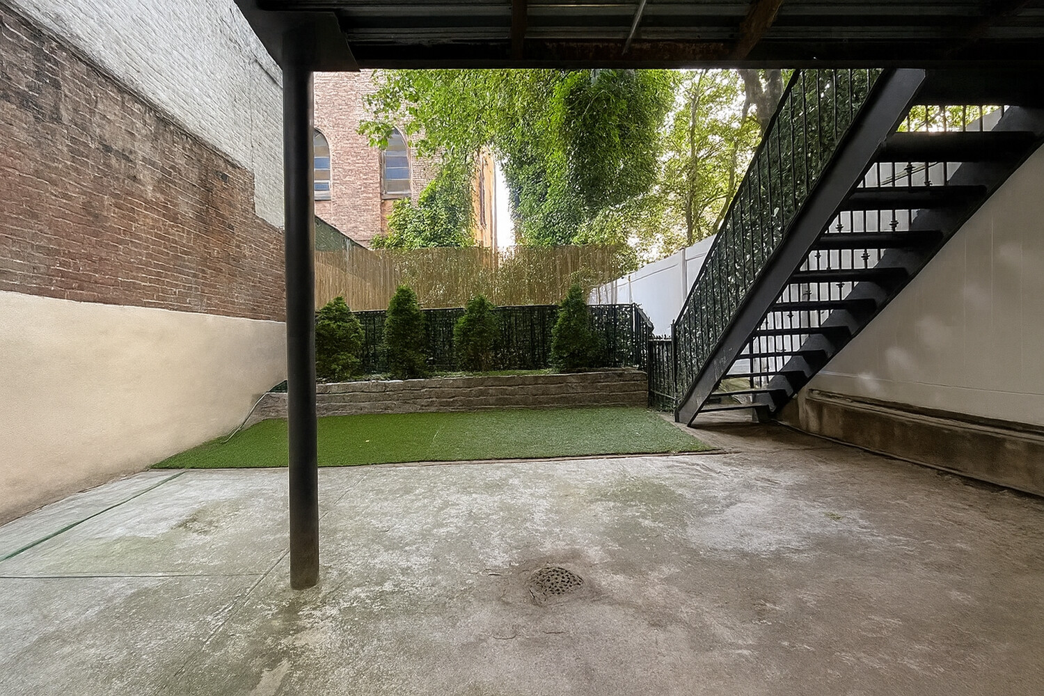 114 W 124TH Street TH