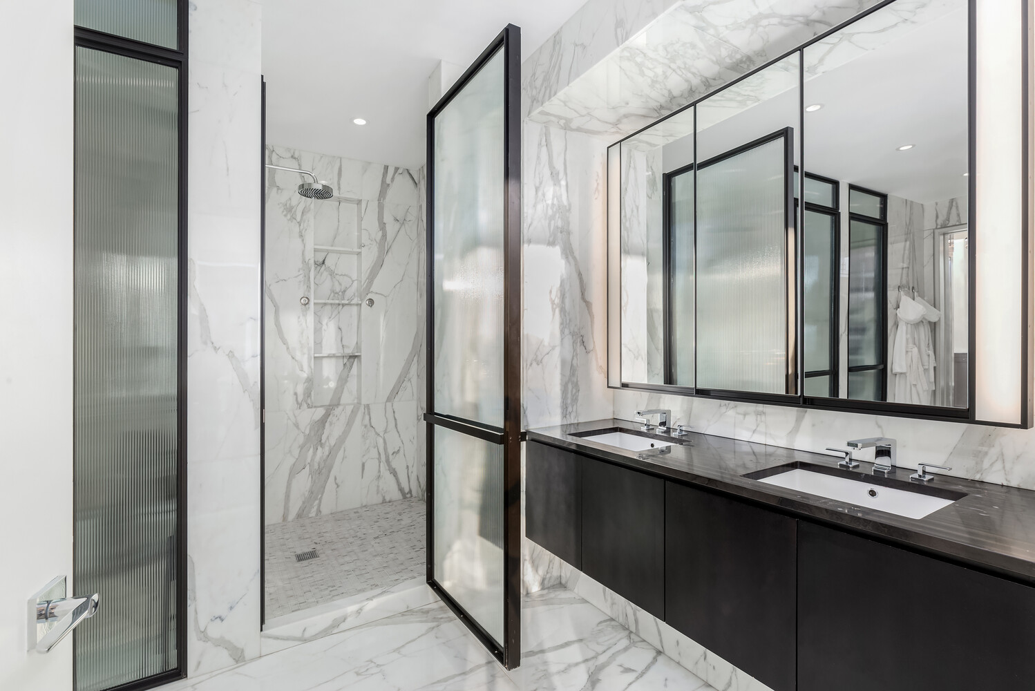 157 W 57TH Street 53B