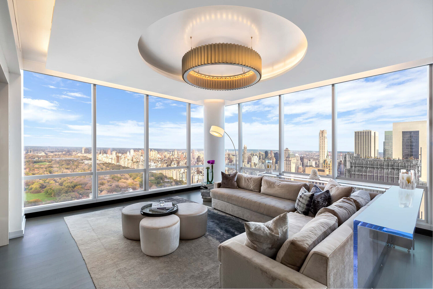 157 W 57TH Street 53B