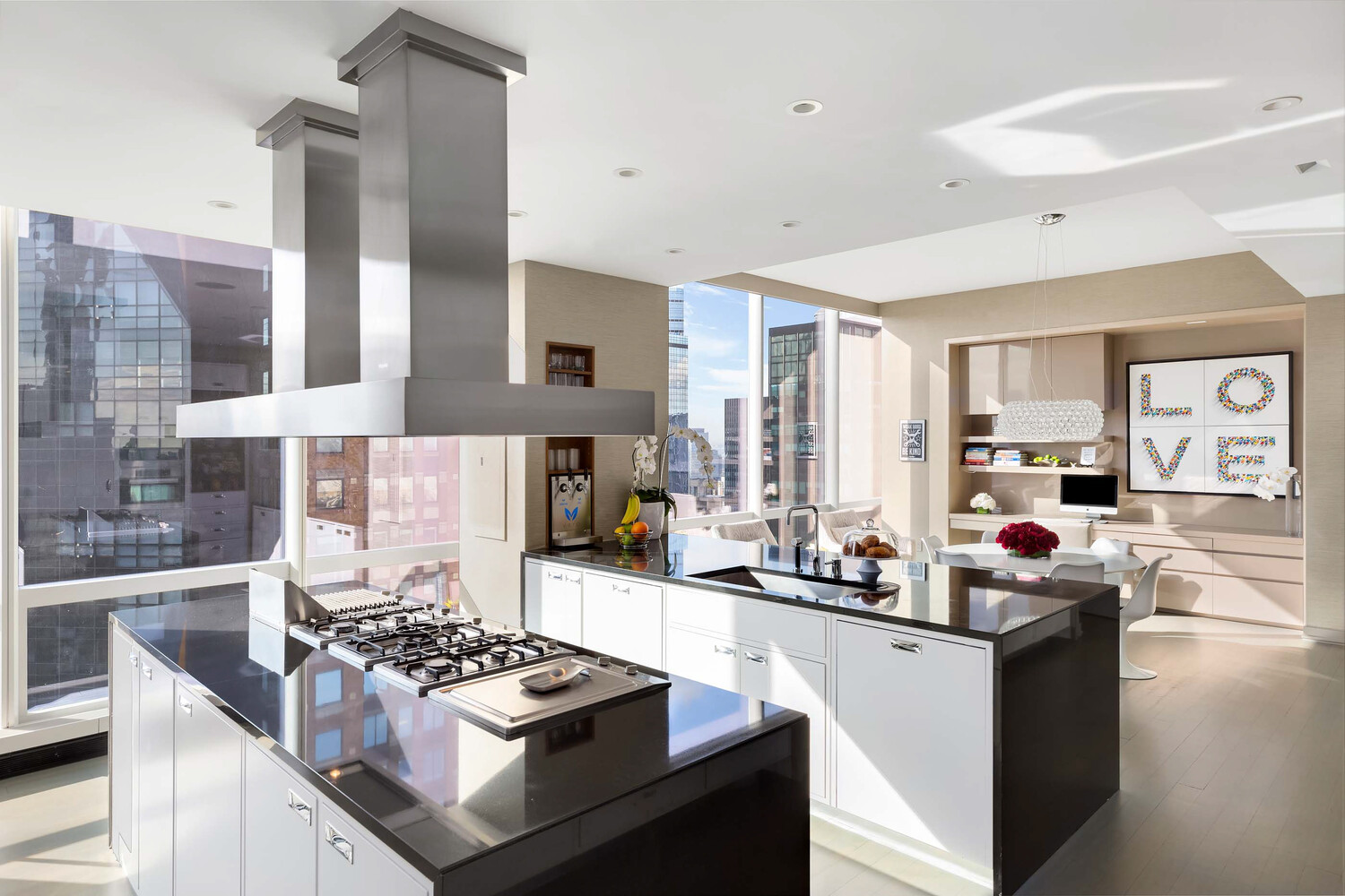 157 W 57TH Street 53B