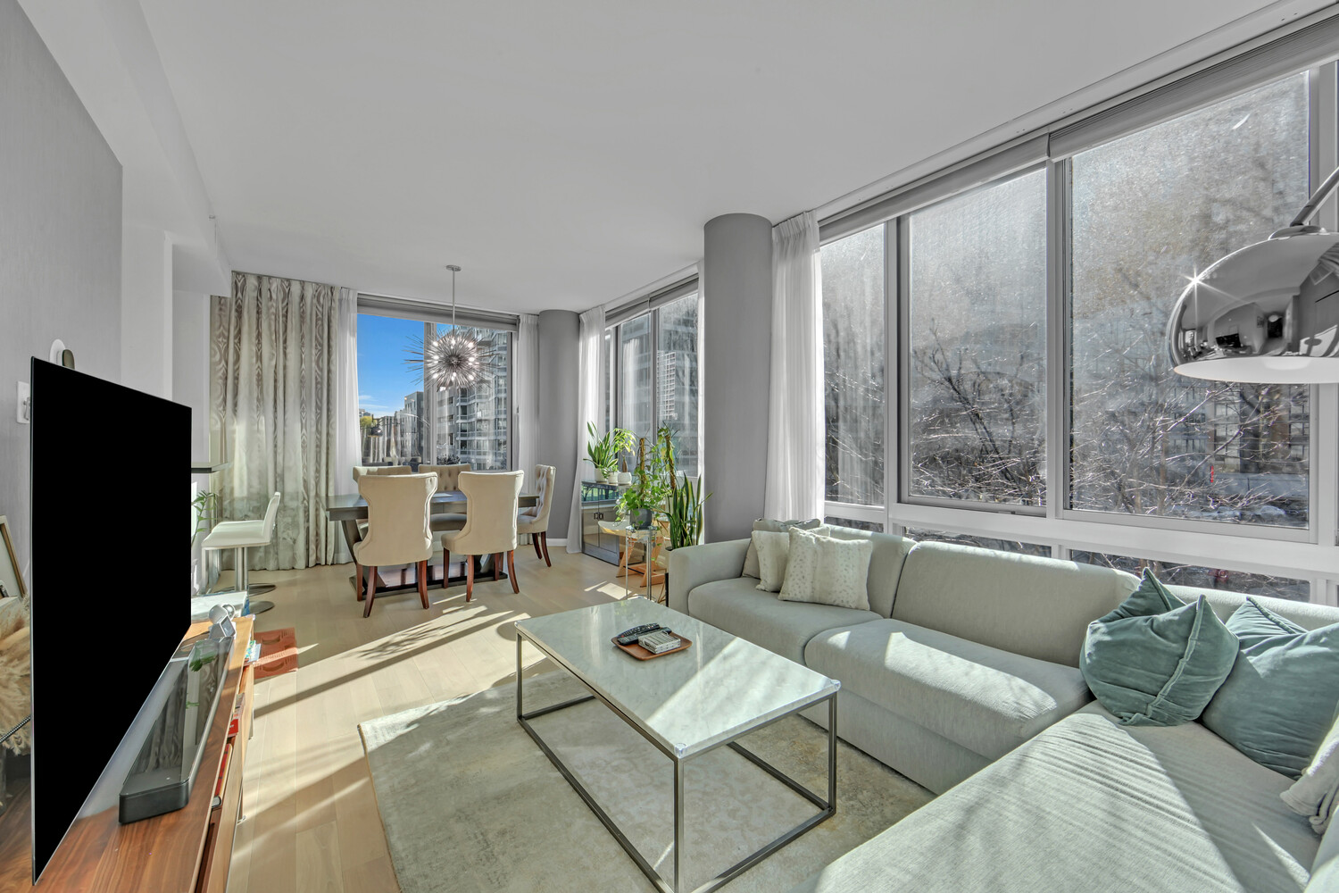 46-30 CENTER Boulevard 211