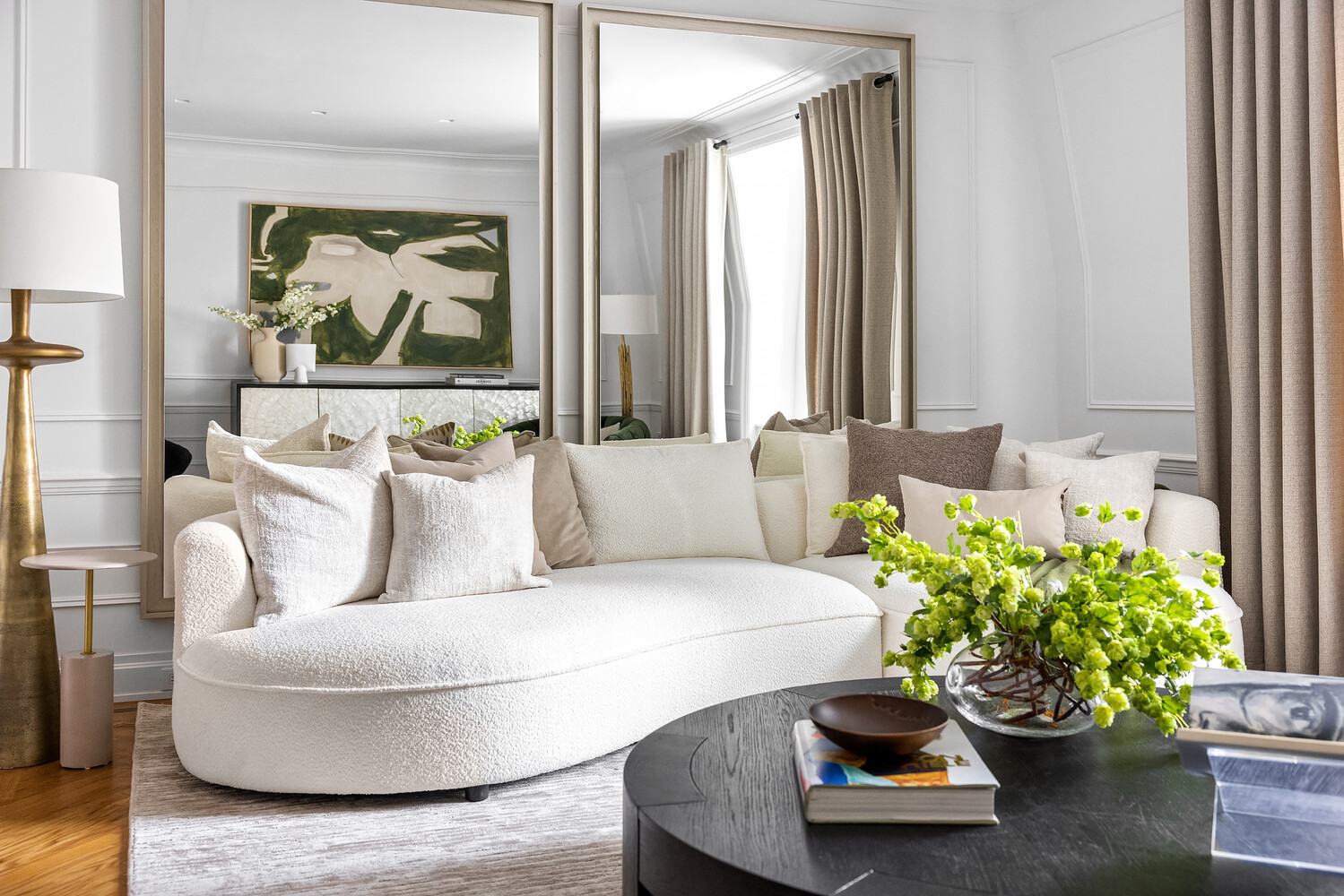 1 CENTRAL Park S 1711
