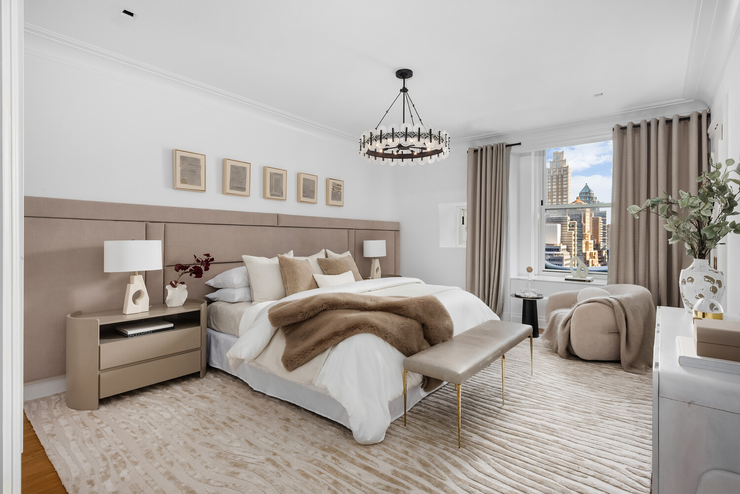 1 CENTRAL Park S 1711