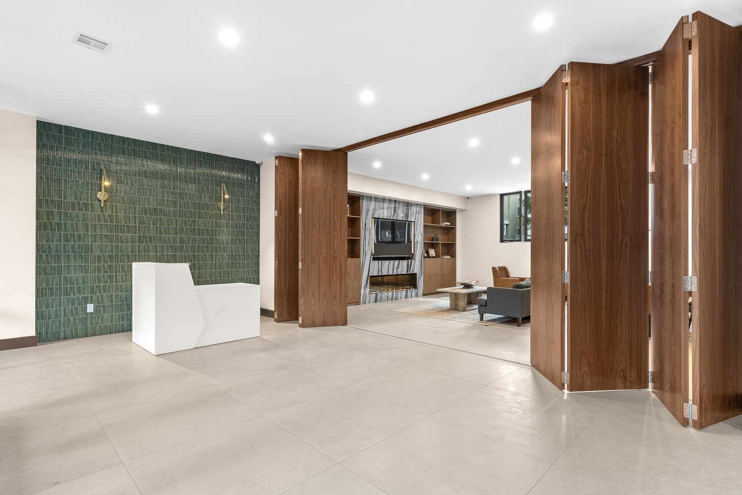 36 INDIA Street 2L