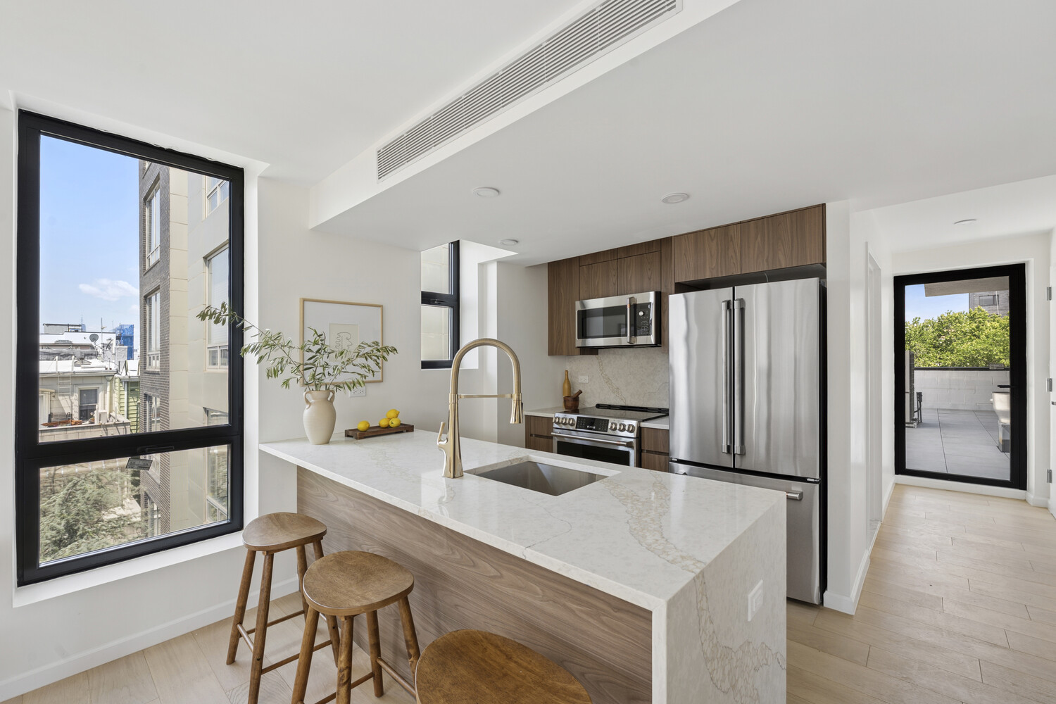 229 WITHERS Street 4C